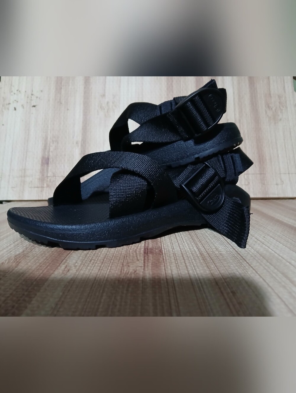 Chaco Men's Z/1 Adjustable Strap Classic Outdoor Sandals Size 8 Black Waterproof